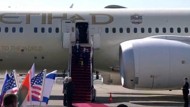 Делегация из ОАЭ прибыла в Израиль для подписания соглашений о сотрудничестве