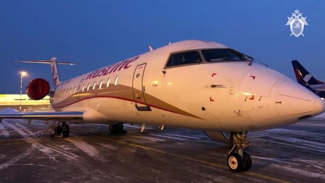 В Екатеринбурге экстренно сел самолет, летевший из Тюмени
