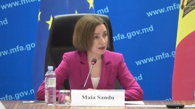 Санду призвала молдавских послов к поиску альтернативных "Газпрому" поставщиков