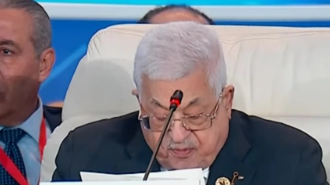 Аббас предостерег от насильственного перемещения палестинцев из Газы