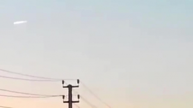 Странное видео из Салехарда: НЛО повисло в небе