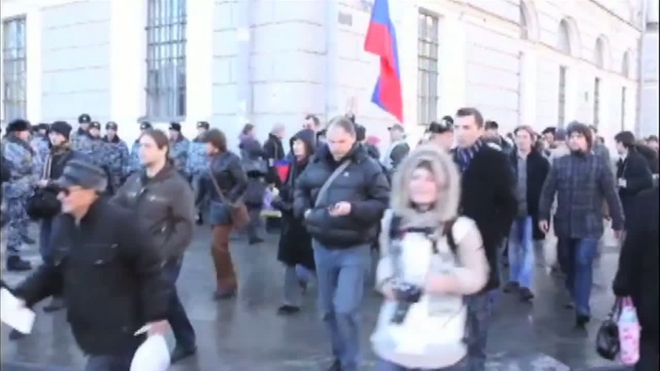Хроники "Стратегии 31": Немцова и Яшина к утру отпустили из полиции 