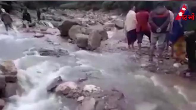 В Непале 11 человек погибли в результате схода оползня