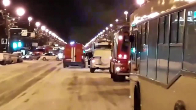 После пожара в квартире на Васильевском острове спасатели нашли тело женщины