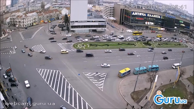 ДТП площадь Победы в Киеве.