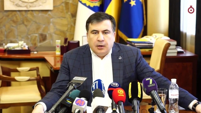 Видео с позорной попыткой Саакашвили говорить по-украински насмешило россиян