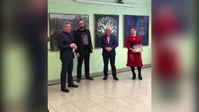 Ильдар Гилязов посетил выставку "АРТ-СТАРТ" в "Эрмитаж-Выборг"