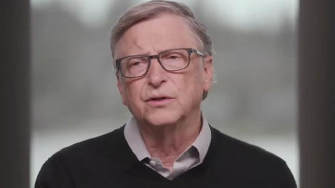 Билл Гейтс усомнился в эффективности американских вакцин от COVID-19