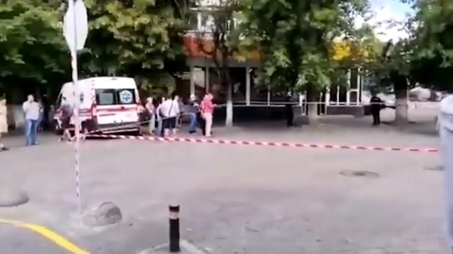 На Украине в Луцке захватили автобус с заложниками