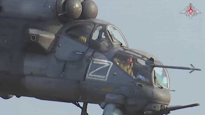Минобороны показало кадры боевой работы экипажей многоцелевых ударных вертолетов