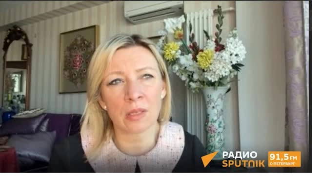 "Из разряда саморазоблачений". Захарова о публикации Bloomberg про теракт