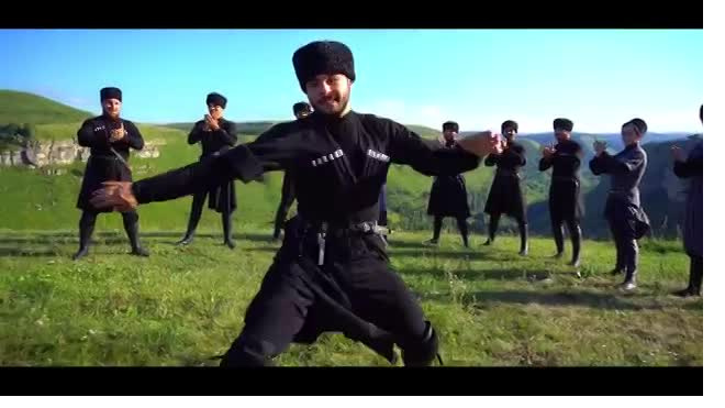 Кузя из "Универа" снял клип о Кавказе