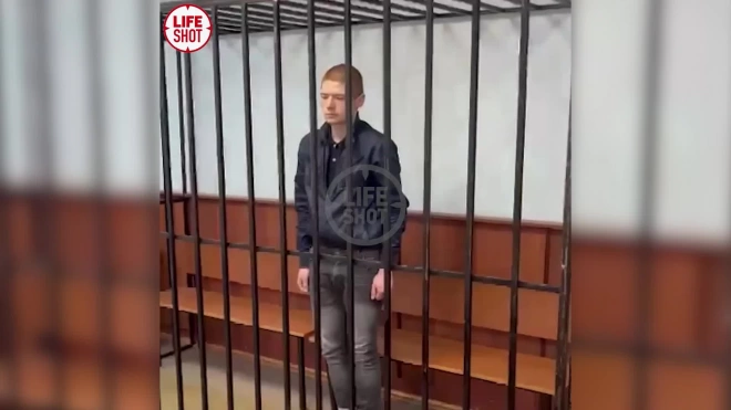 Суд в Москве арестовал мужчину, уколовшего 15-летнюю девочку шприцем