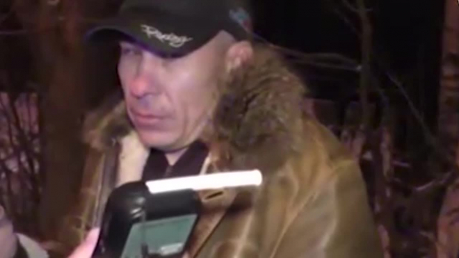 В Кирове пьяный водитель заявил полицейским, что опьянел от поцелуев
