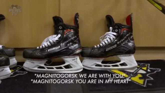 Хоккеист Малкин поддержал родной Магнитогорск на матче против "Рейнджерс"