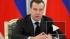 Медведев поручил разработать стратегию поэтапного увеличения МРОТ