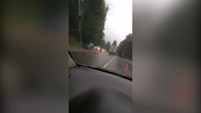 На Колтушском шоссе в ДТП погиб мотоциклист 