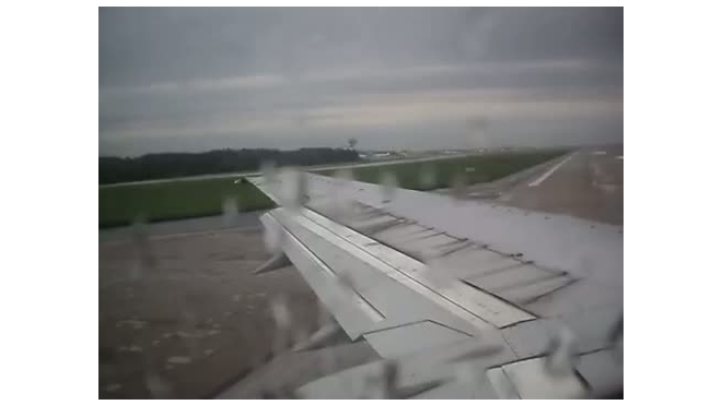 Самолет ГТК «Россия», летевший из Греции, аварийно сел в Минске