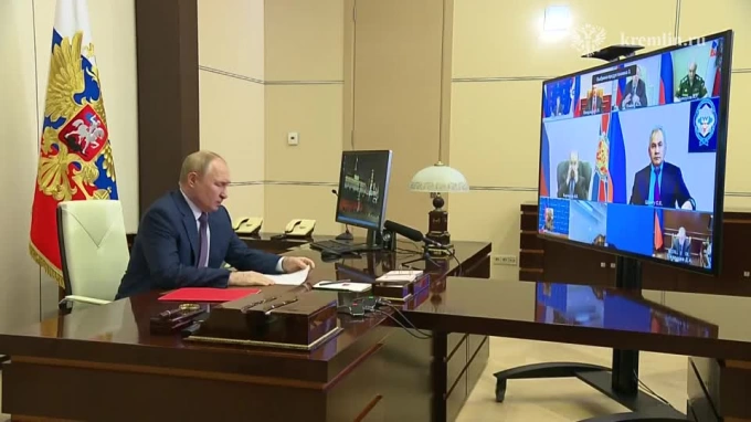 Путин обсудил с Совбезом вопросы обеспечения внутренней безопасности