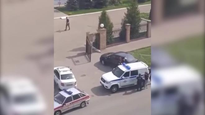 Глава МВД Татарстана: у стрелка в гимназии в Казани не было напарника