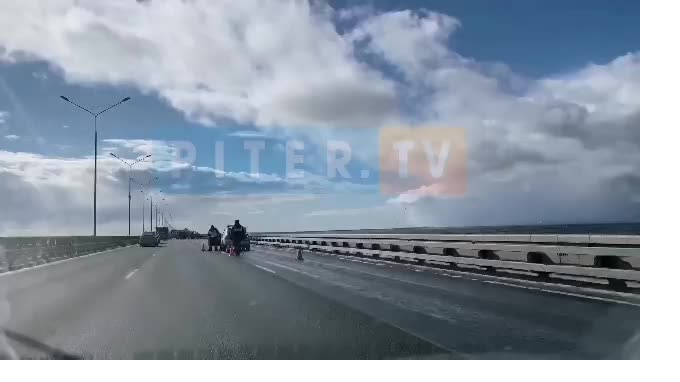 На кольцевой дороге три. На кольцевой дороге три