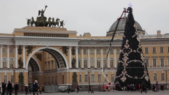 В Петербурге на Дворцовой площади 20 декабря пройдет зажигательный предновогодний флешмоб