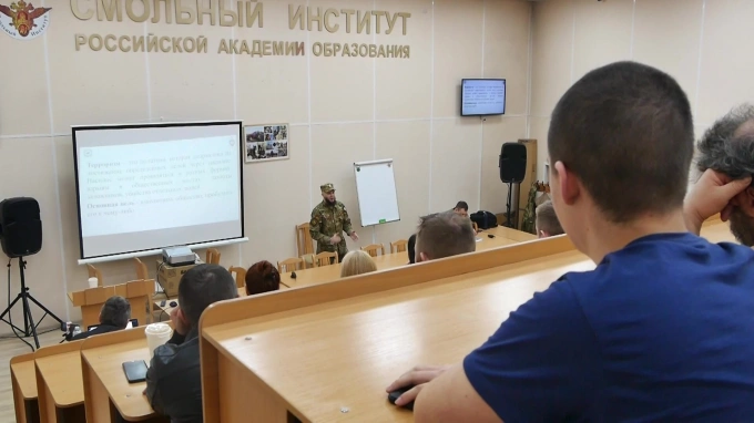 Петербуржцам рассказали об угрозе терроризма на примере трагедии в 