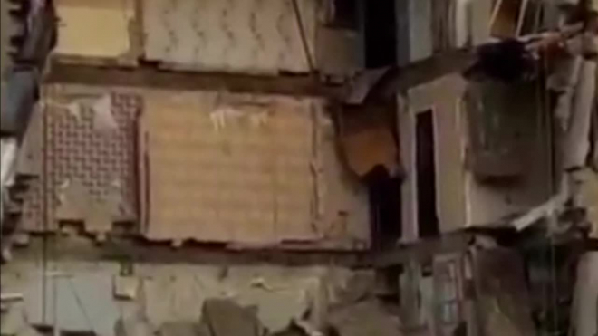 Видео из Азербайджана: В жилом доме прогремел взрыв