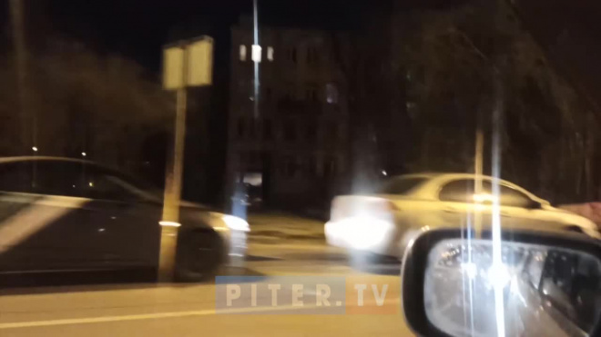 Водитель каршеринга пытался уйти от погони ДПС по Боровой улице