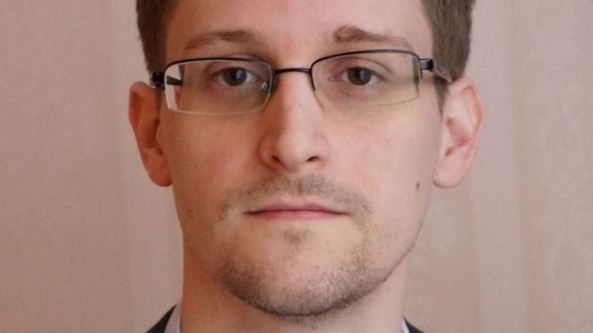 Эдвард Сноуден попросил о продлении политического убежища