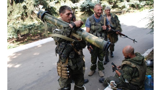 Новости Новороссии: ополченцы выпустили из окружения 150 украинских военных