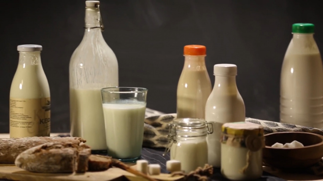 Молочные продукты и хлеб заменили алкоголь и сигареты в топ-5 самых востребованных товаров