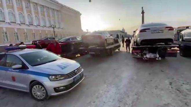 Полиция пресекла фотосессию "Ягуаров" в Петербурге