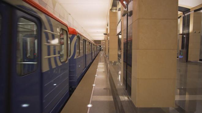 В Москве планируют снизить стоимость проезда в метро