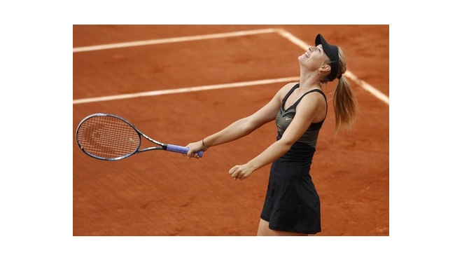 Мария Шарапова вышла в финал Roland Garros и на первую строчку рейтинга