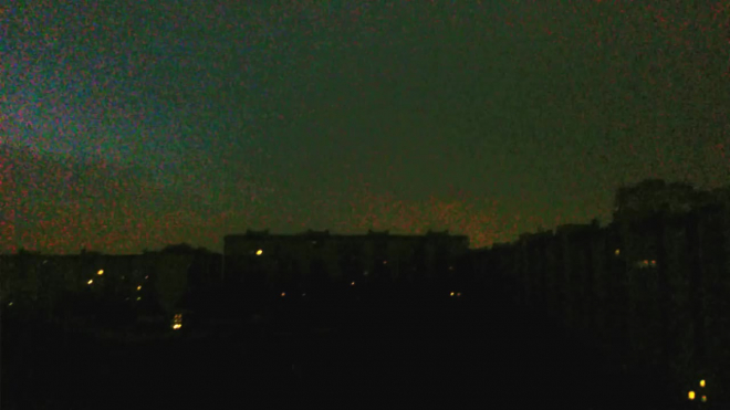 На Петербург идет первая весенняя гроза
