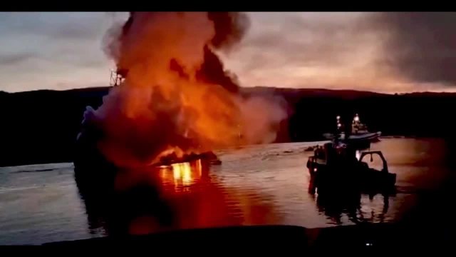 Пожар Норвегии 2019 фото. Пожар Норвегия 1624 год. Пожар Норвегия 1624 год картинка. Пожар на траулере