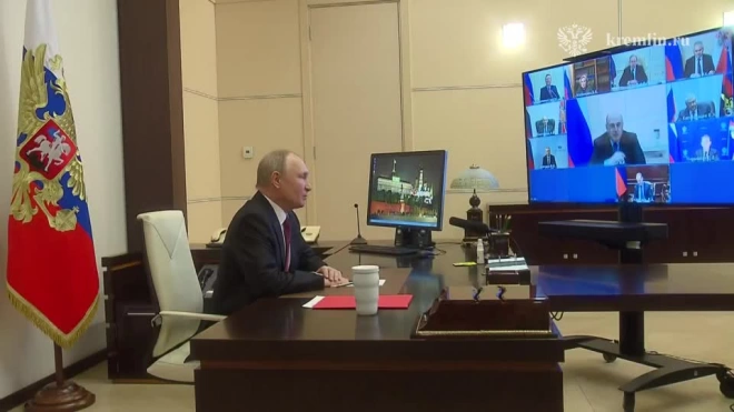 Путин предложил обсудить связь технологического суверенитета и безопасности