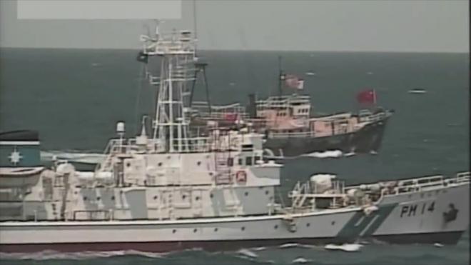 Патрульные корабли Китая вошли в зону у спорных с Японией островов Сенкаку