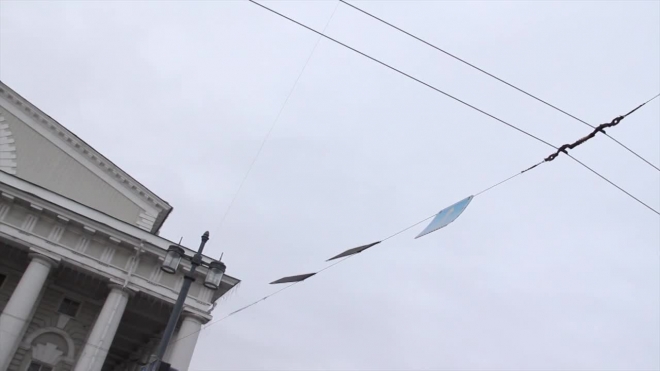 МЧС предупреждает об усилении ветра в Петербурге