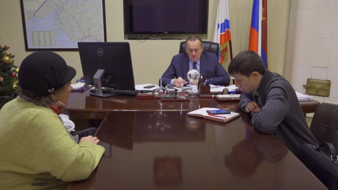 "Терем" медлит с трубой, в СНТ ждут дорогу - Геннадий Орлов провел прием граждан