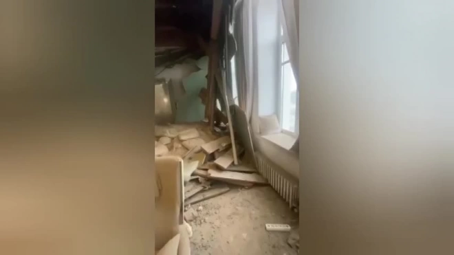 В квартире доходного дома на Почтамтской обрушился потолок 