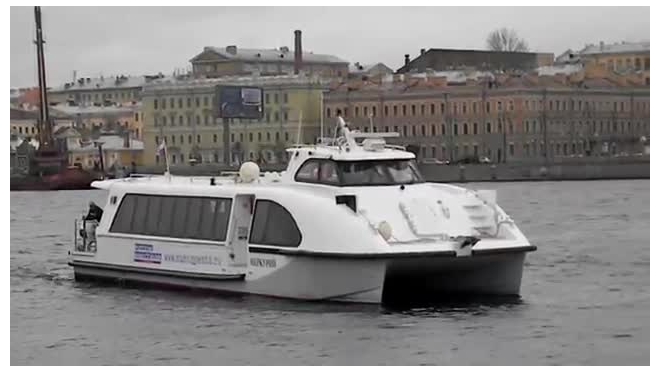 В Петербурге начали работу водные маршрутные такси - аквабусы