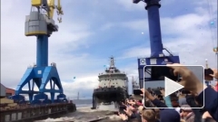 Первый за 40 лет новейший ледокол для ВМФ России спустили на воду