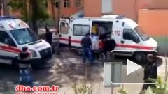 В турецком полицейском участке взорвали бомбу, двое погибли