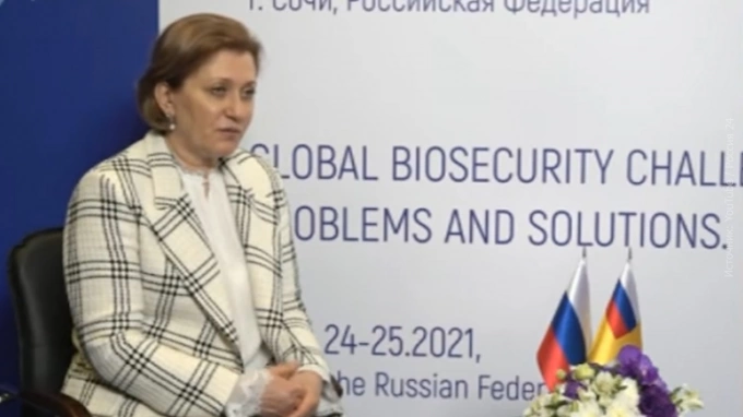 Попова назвала срок появления антител после вакцинации 
