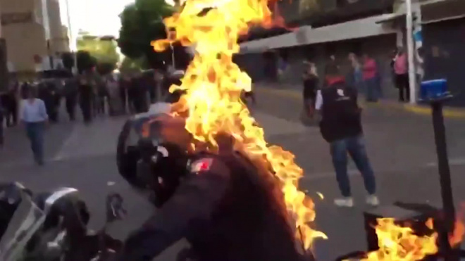 В Мексике вспыхнули протесты из-за смерти задержанного полицией