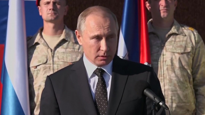 Президент России прибыл в Псков почтить память 6-й роты