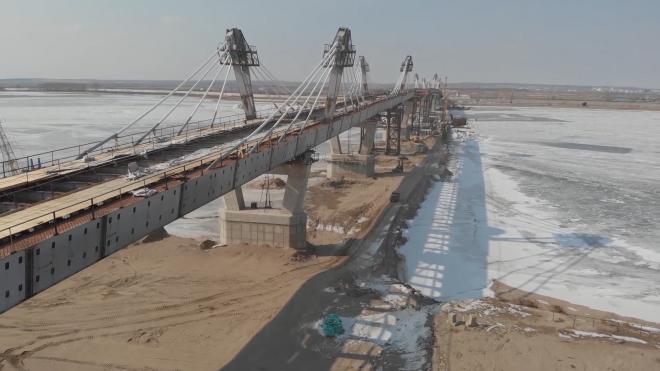 Мишустин оценил строительство моста через Амур между Россией и Китаем 