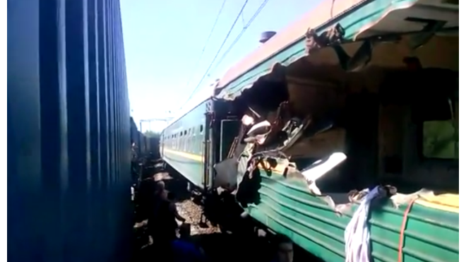 Крушение поезда в Подмосковье: видео с места трагедии шокирует, шесть человек погибли, 45 - в больнице